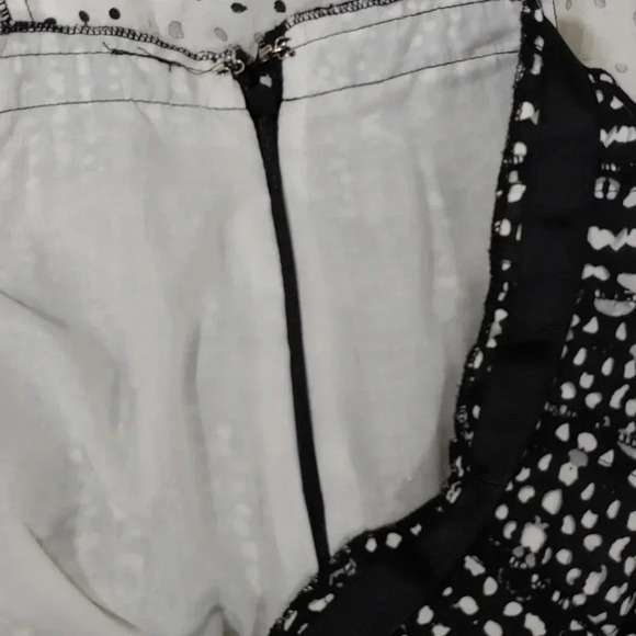 Women's Polka Dot Circle Skirt - Picture 6 of 11